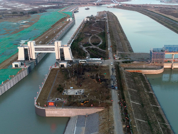 派河口節制閘和船閘